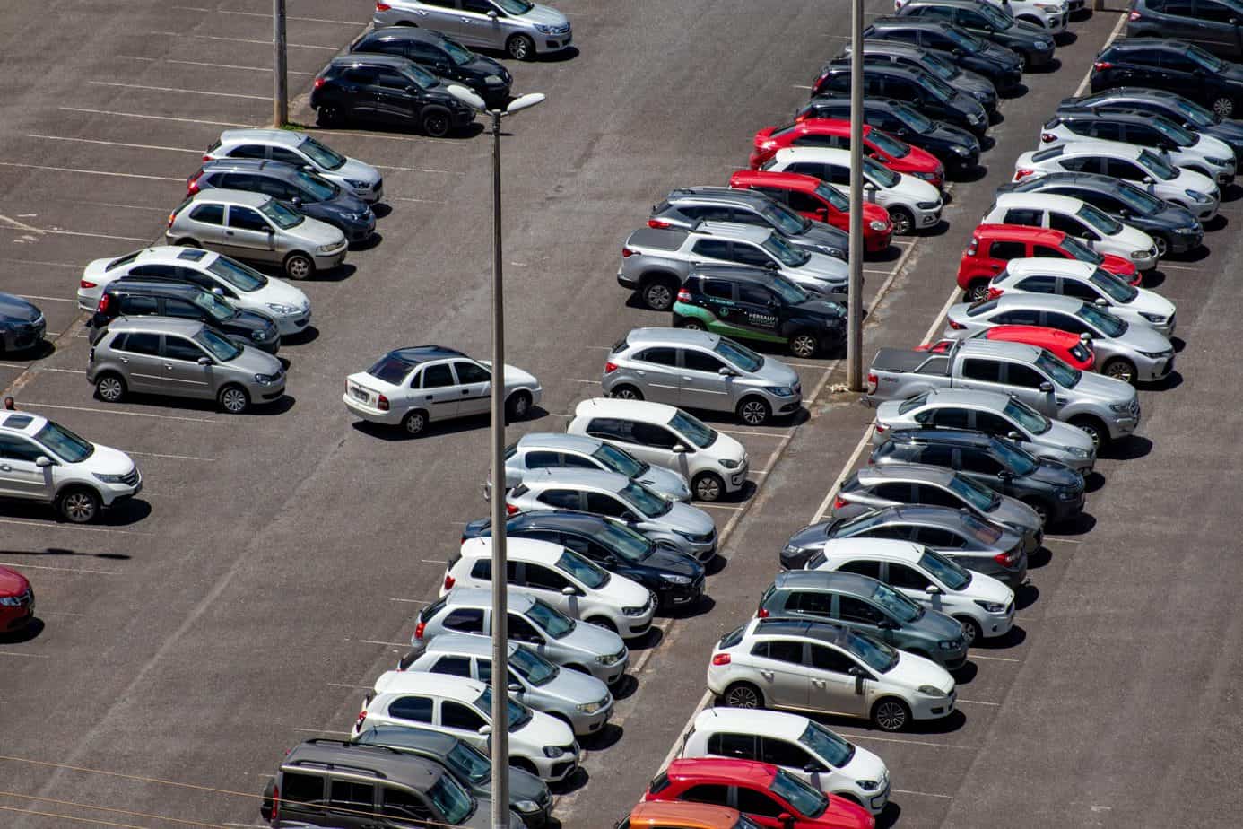 How to Save Costs on Parking at the Airport?